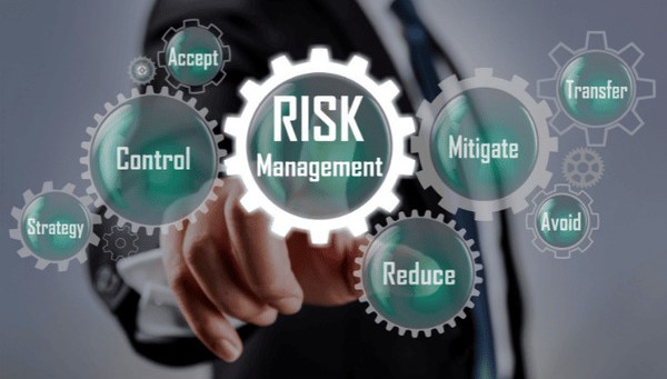 Risk management services at Olux Consulting